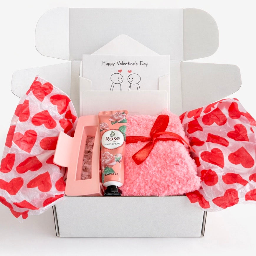 Cozy Gift Box